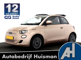 Hoofdafbeelding Fiat 500e Fiat 500e C Icon 42 kWh CABRIODAK ELEKTRISCH + CAMERA + CLIMA + CRUISE + LANE ASSIST + NAVI GROOT SCHERM + APPLE CARPLAY/ANDROID AUTO + BLUETOOTH + KEYLESS ENTRY&GO + PARKSENSOREN + 16" LM-VELGEN!!