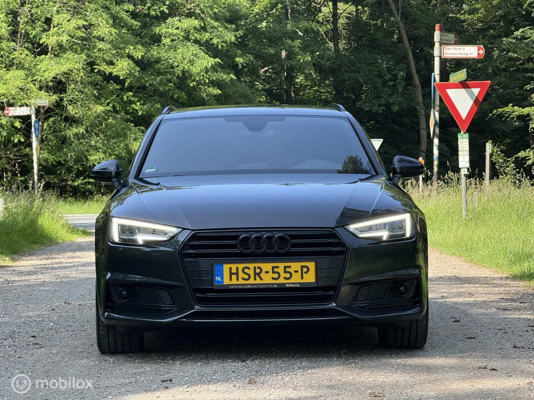 Hoofdafbeelding Audi A4