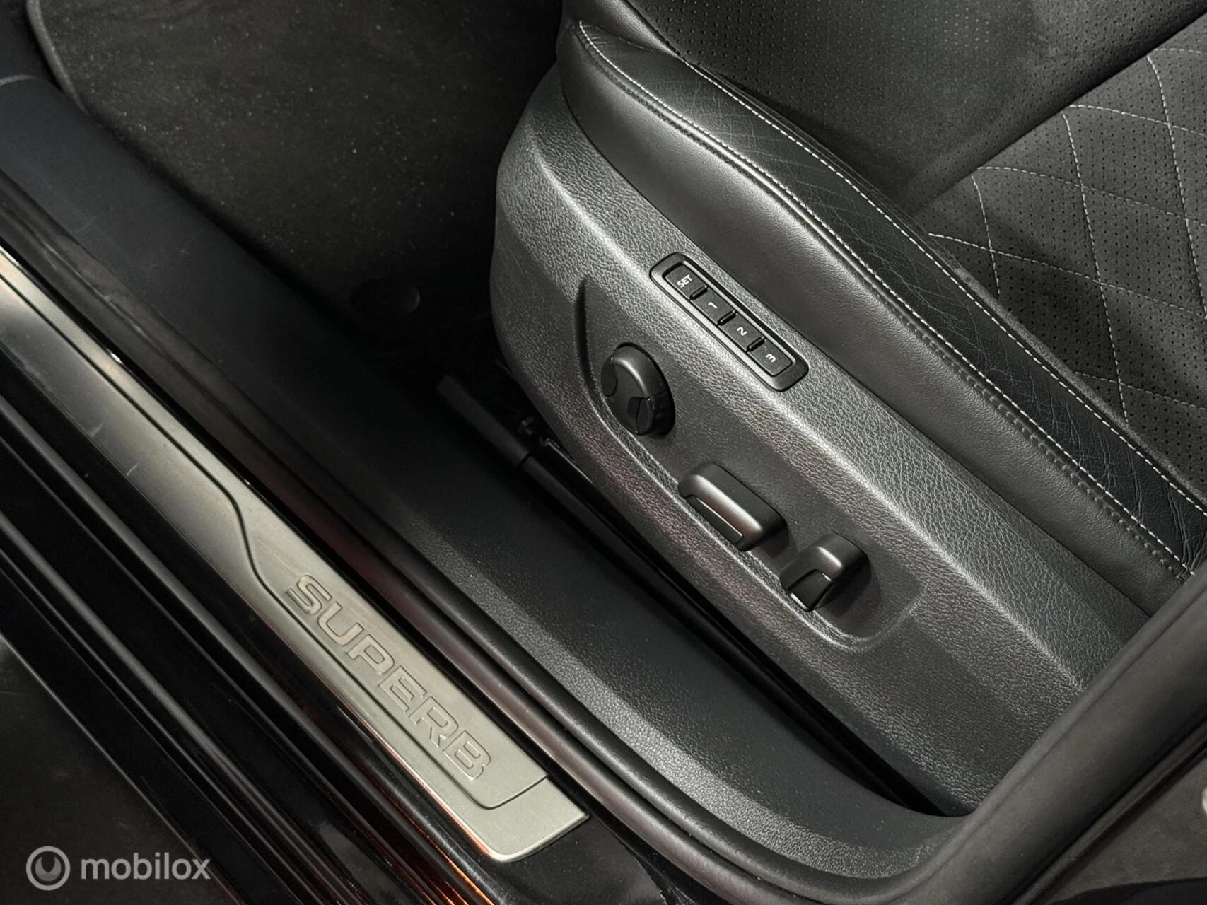 Hoofdafbeelding Škoda Superb