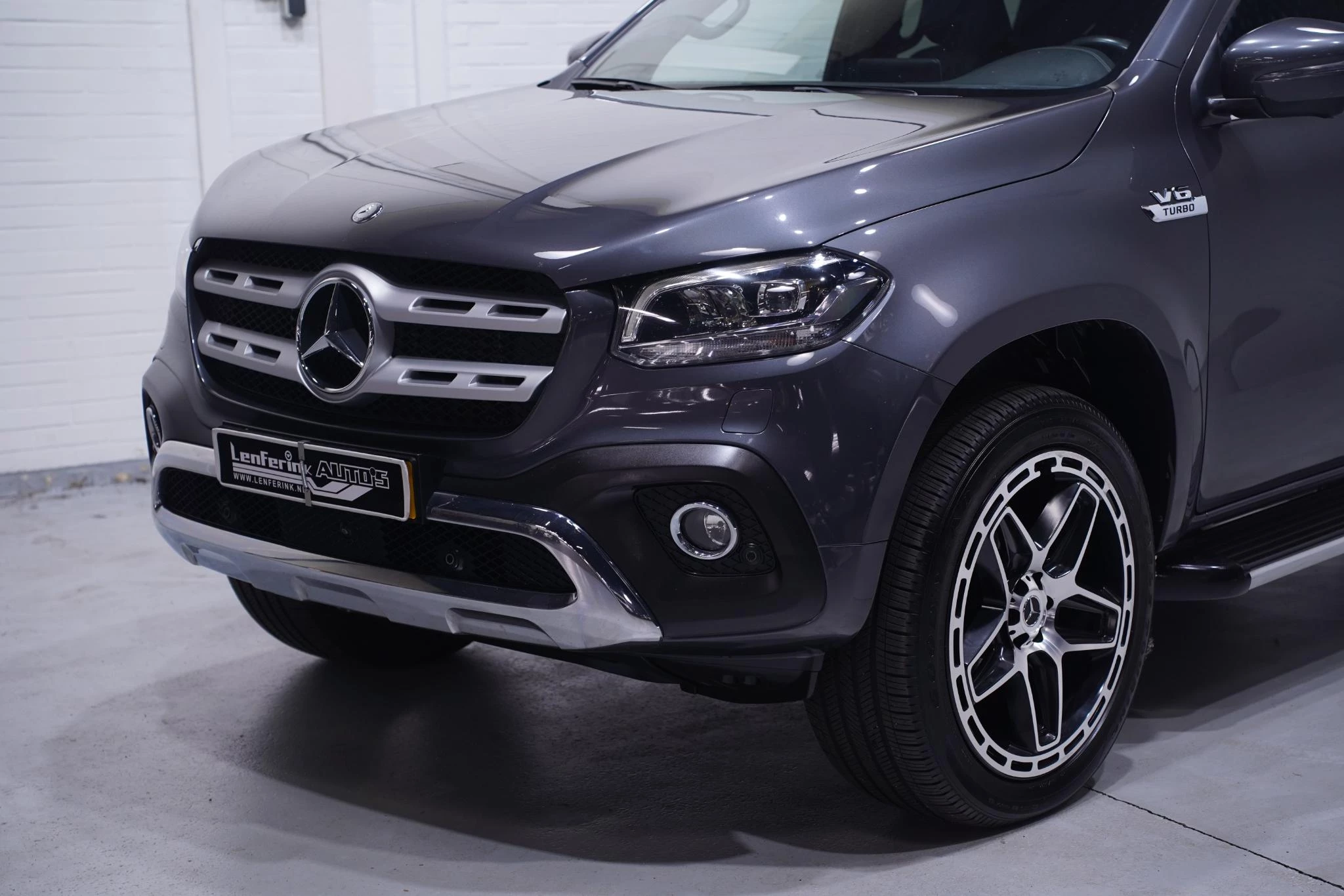 Hoofdafbeelding Mercedes-Benz X-Klasse