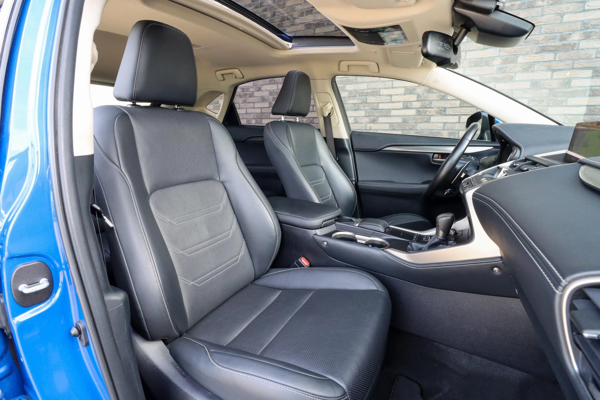 Hoofdafbeelding Lexus NX