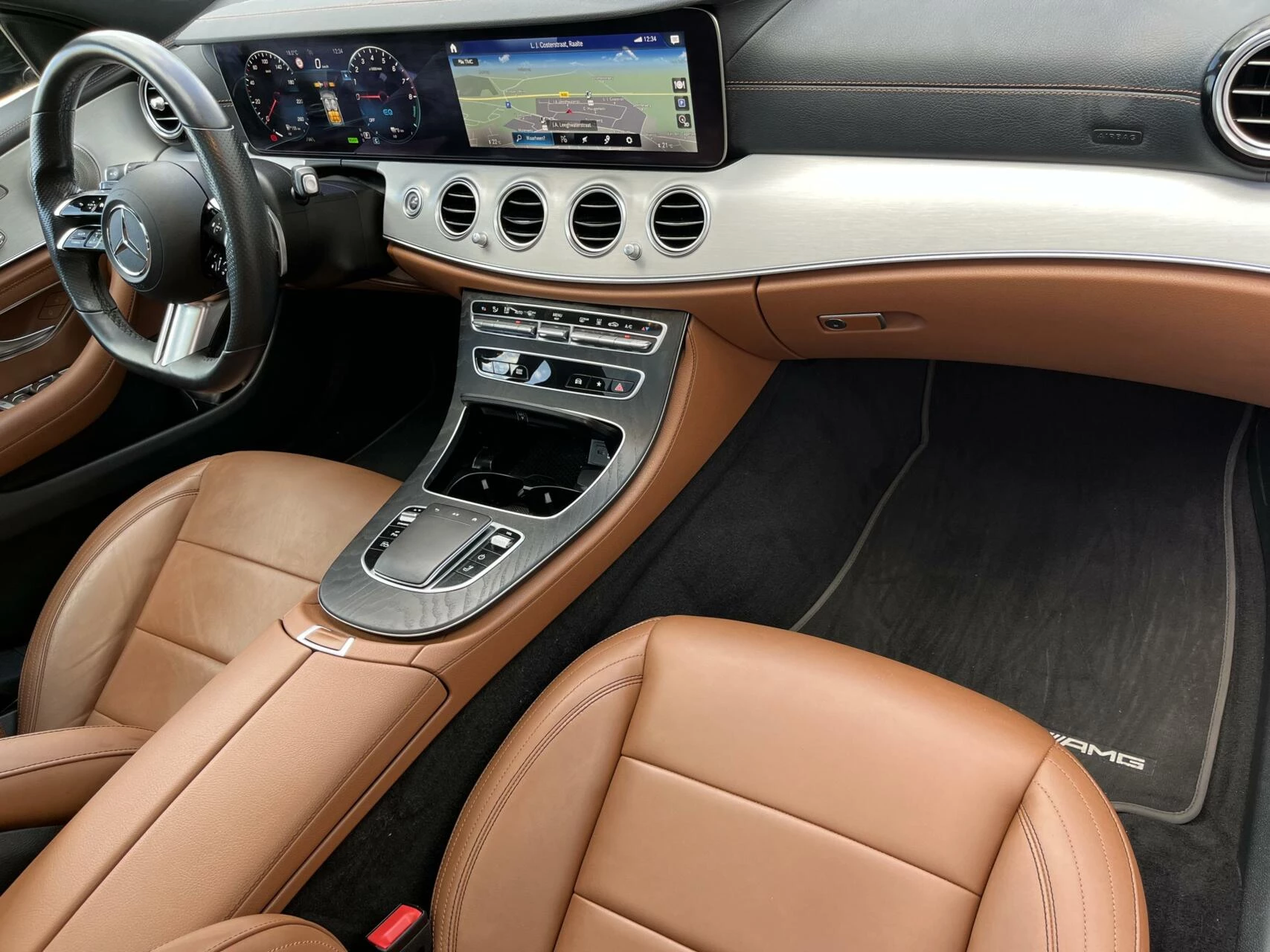 Hoofdafbeelding Mercedes-Benz E-Klasse