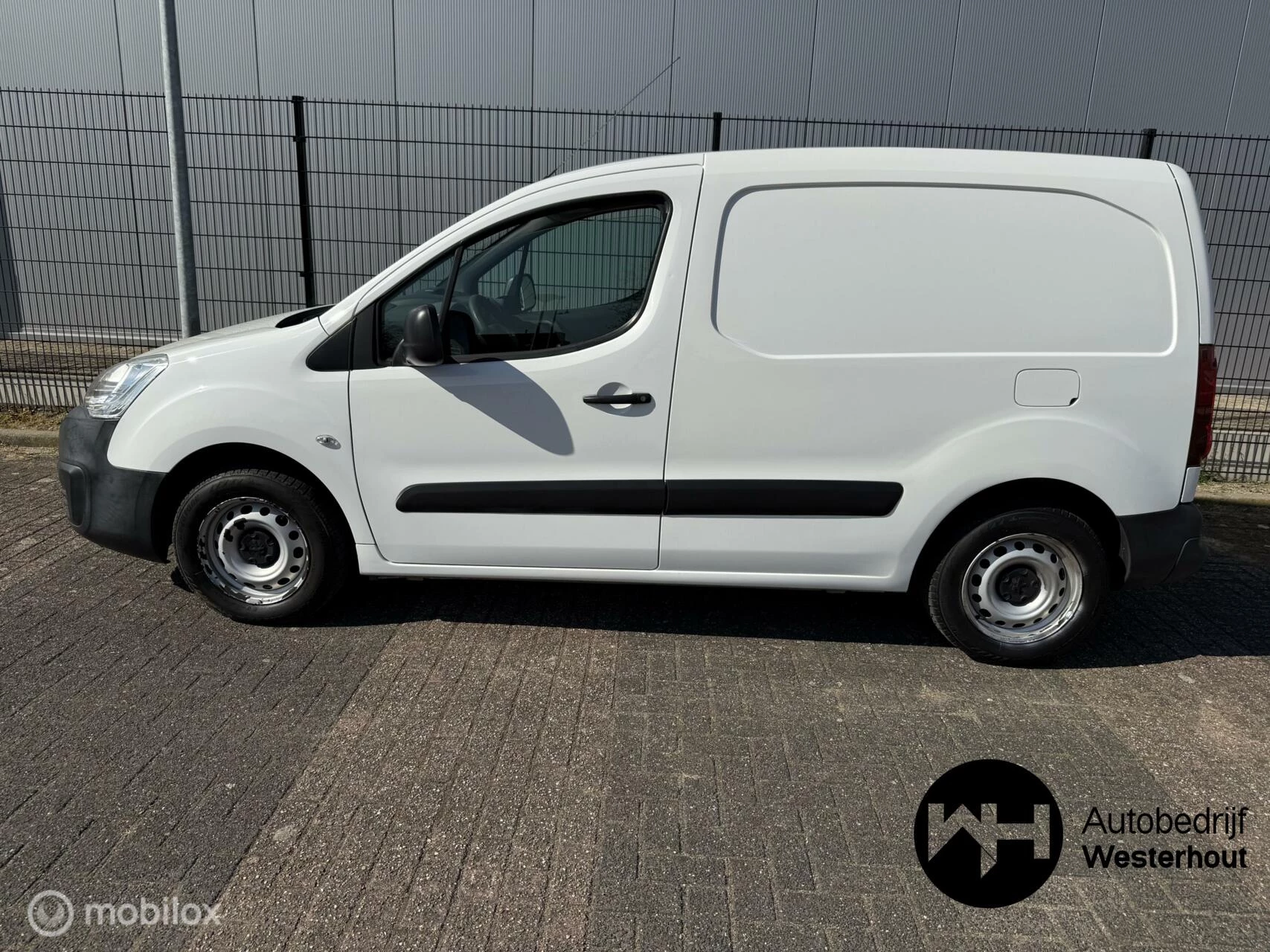 Hoofdafbeelding Peugeot Partner