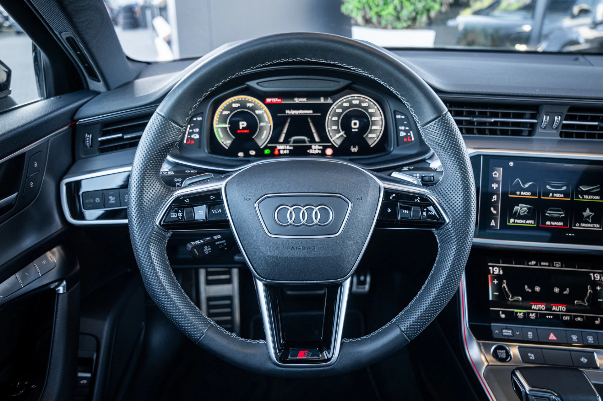Hoofdafbeelding Audi A6