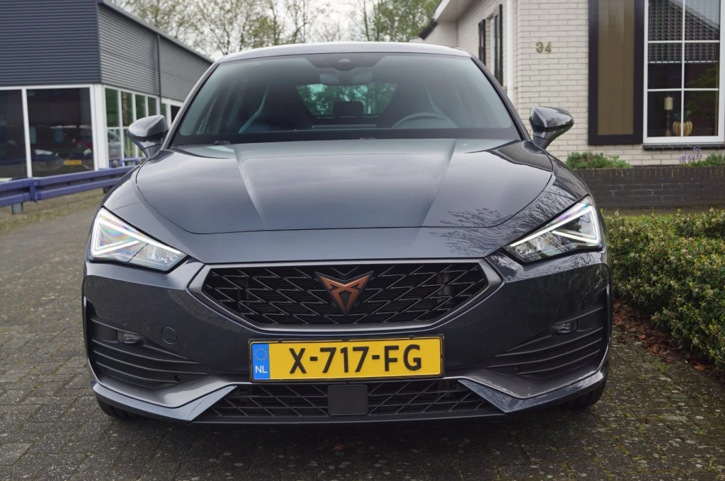 Hoofdafbeelding CUPRA Leon