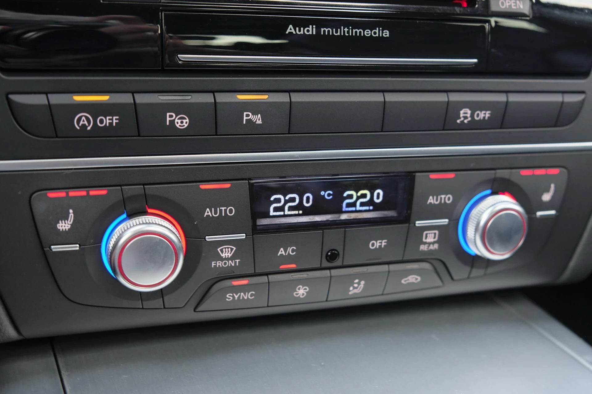 Hoofdafbeelding Audi S6