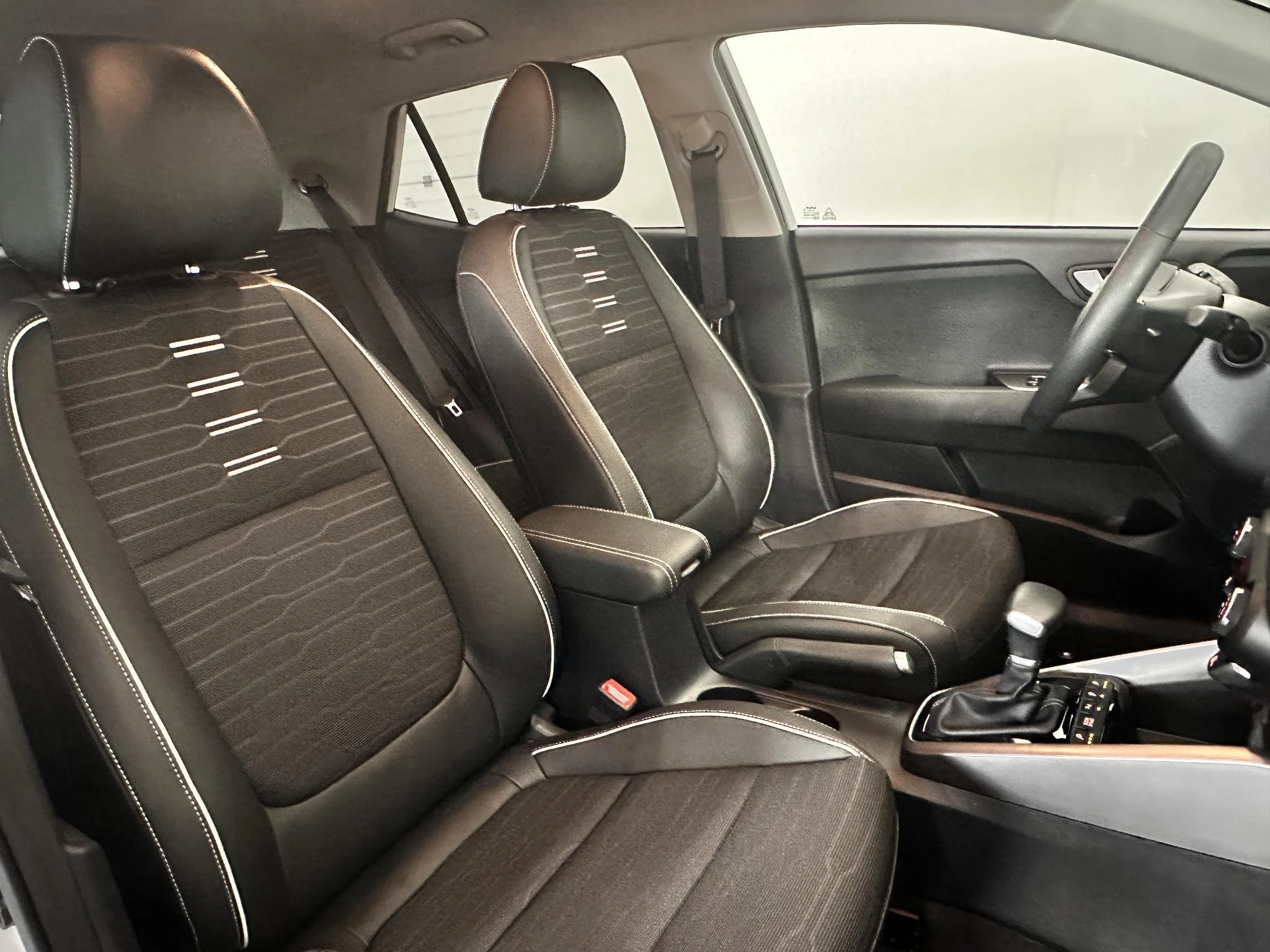 Hoofdafbeelding Kia Stonic