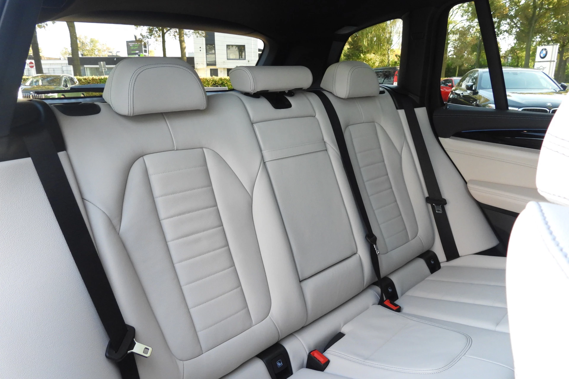Hoofdafbeelding BMW iX3