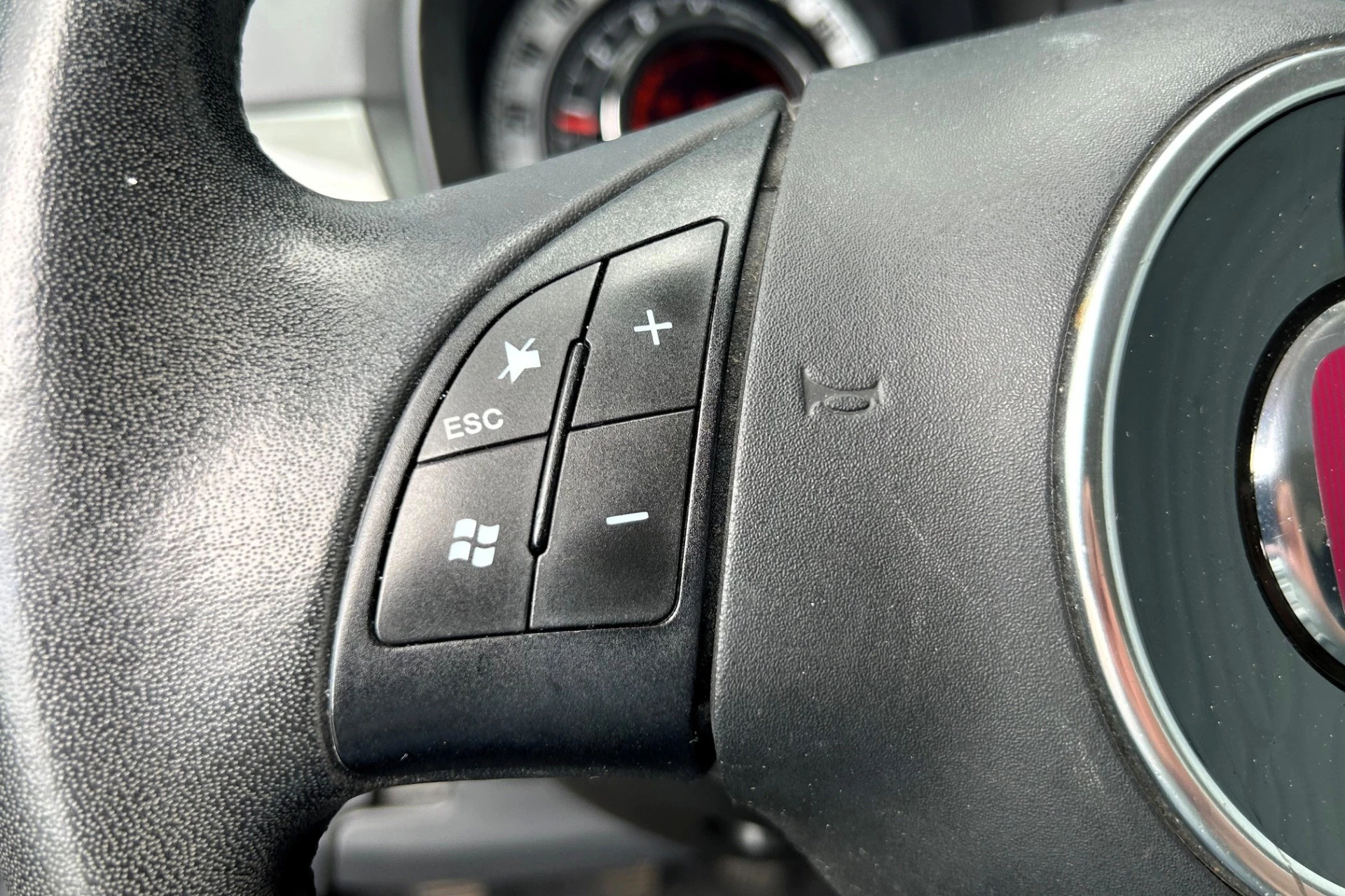 Hoofdafbeelding Fiat 500C