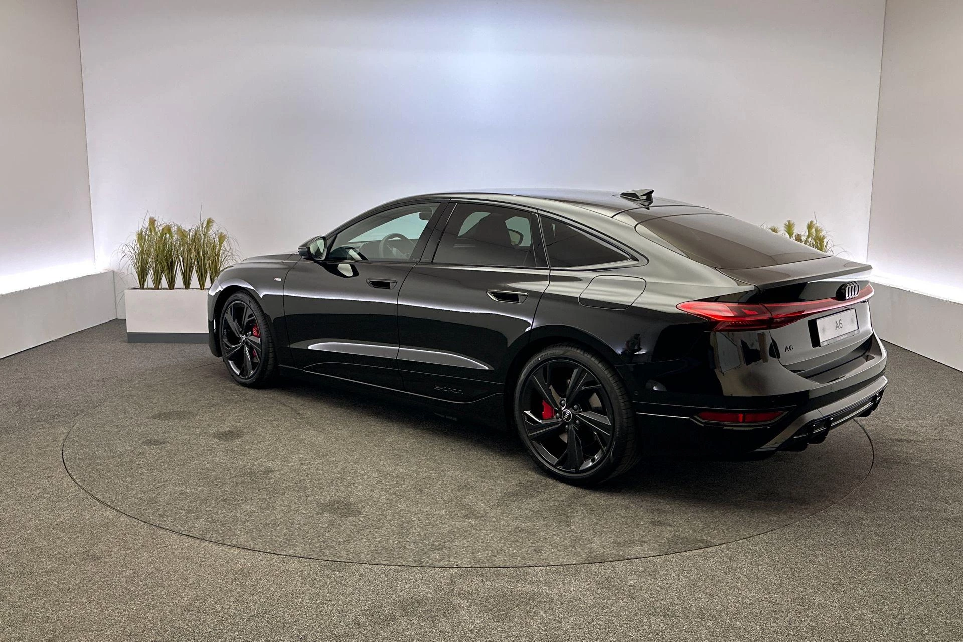 Hoofdafbeelding Audi A6 e-tron
