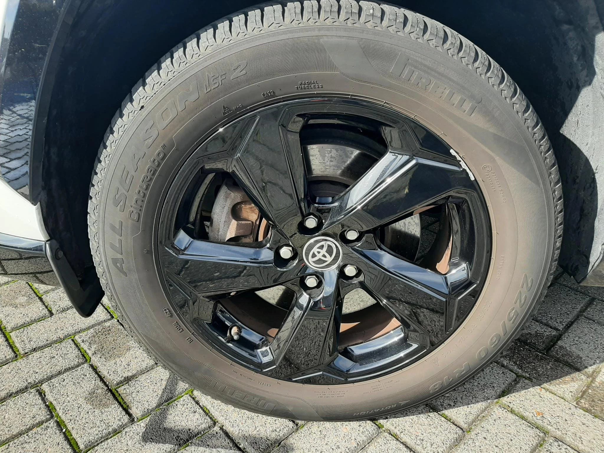 Hoofdafbeelding Toyota RAV4
