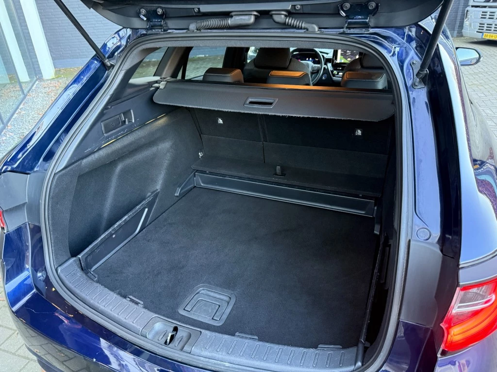 Hoofdafbeelding Toyota Corolla Touring Sports