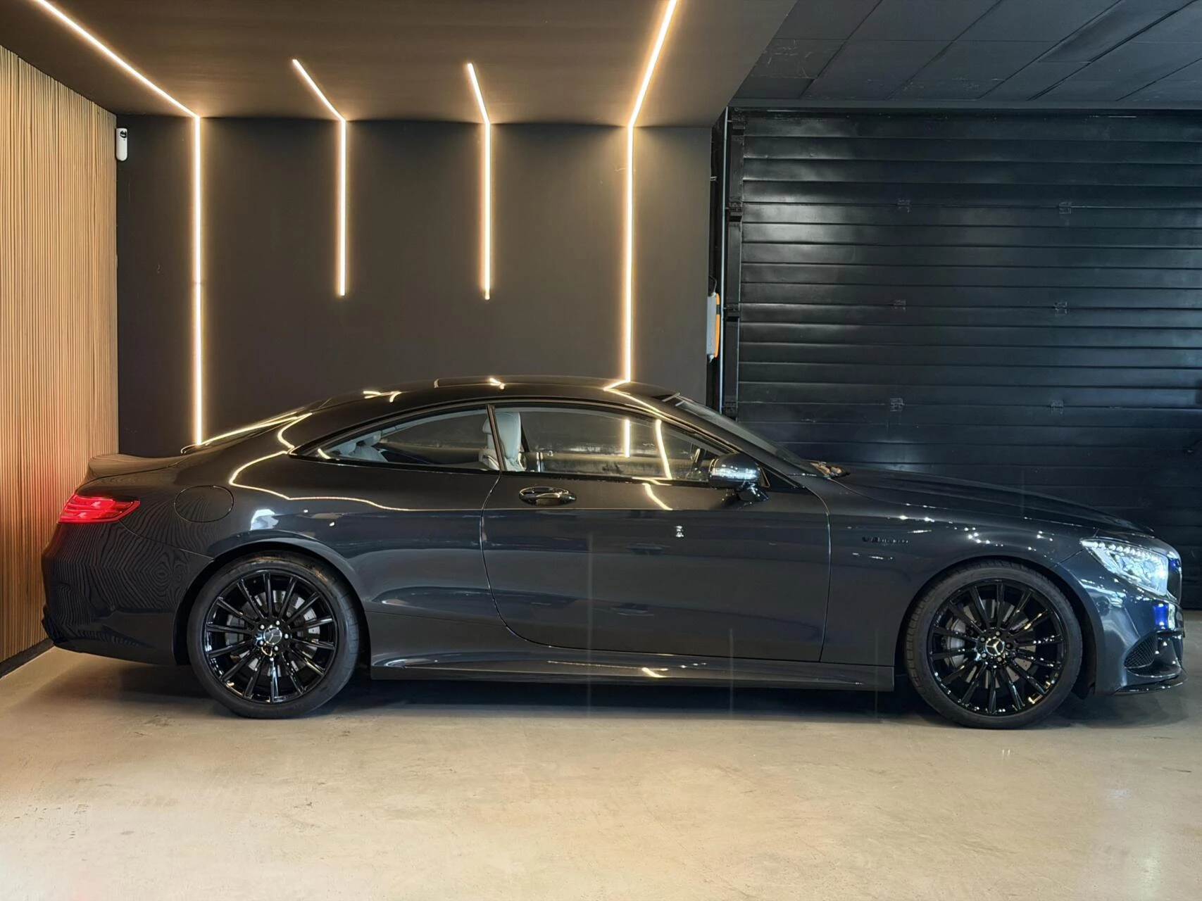 Hoofdafbeelding Mercedes-Benz S-Klasse