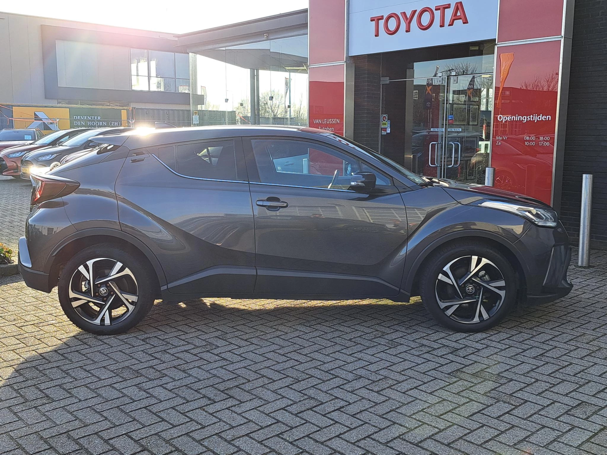 Hoofdafbeelding Toyota C-HR