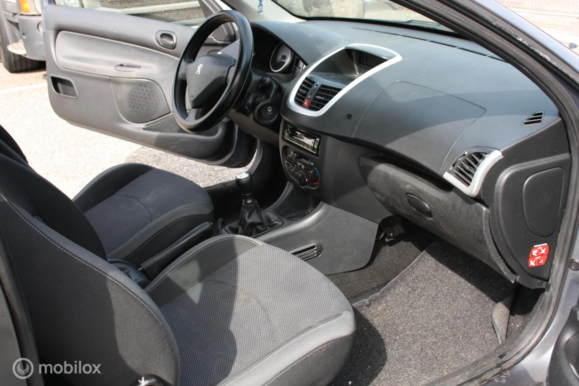 Hoofdafbeelding Peugeot 206