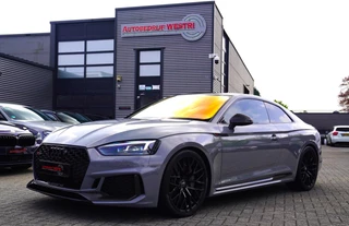 Audi RS5 Coupé 2.9 TFSI RS 5 Quattro | Keramische remmerij | Carbon binnen+buiten | Massage stoelen | HUD | Bang&Olufsen | Virtual