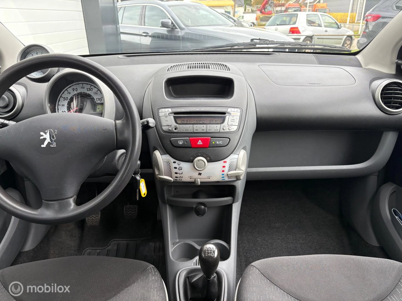 Hoofdafbeelding Peugeot 107