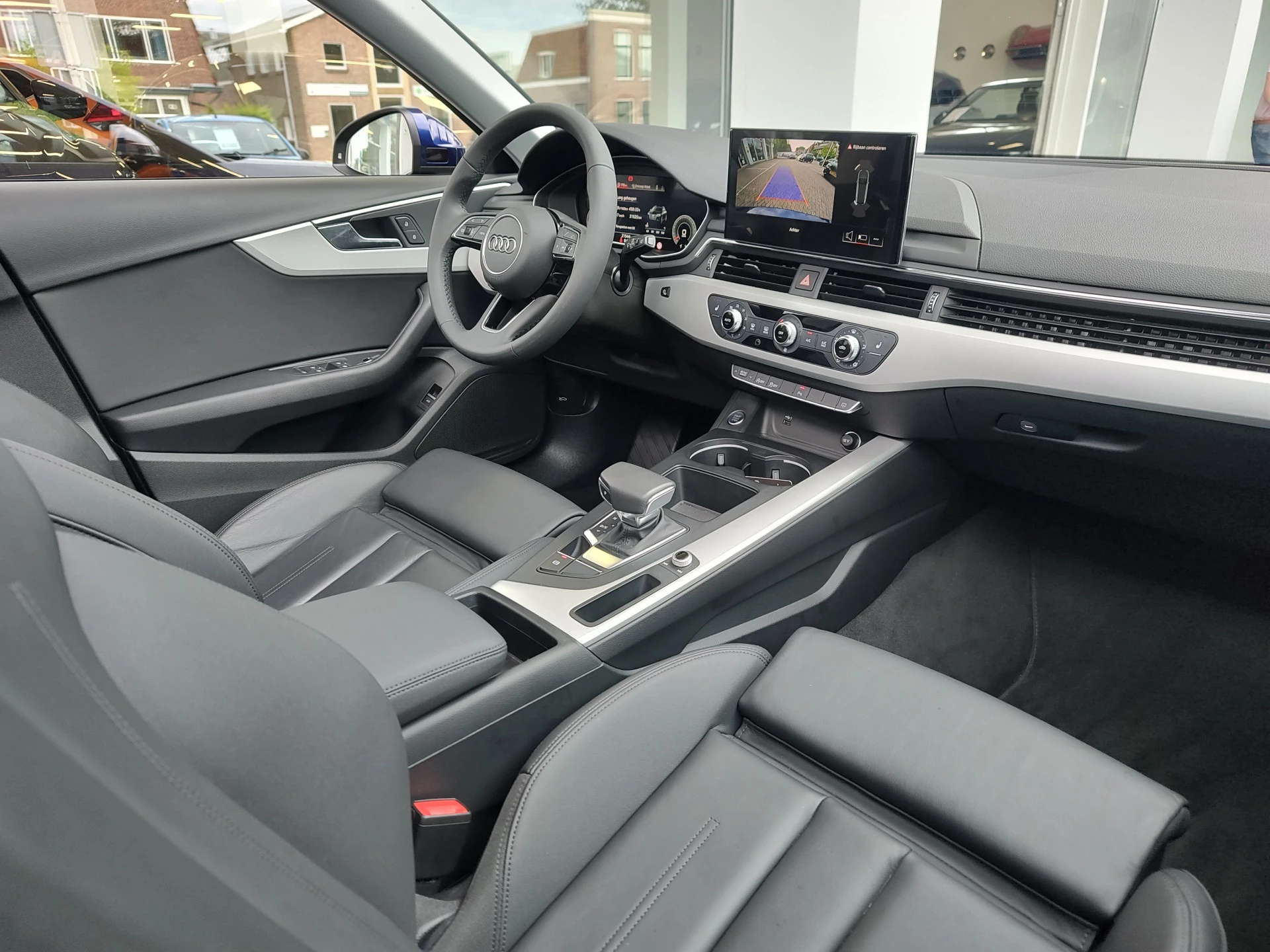 Hoofdafbeelding Audi A4