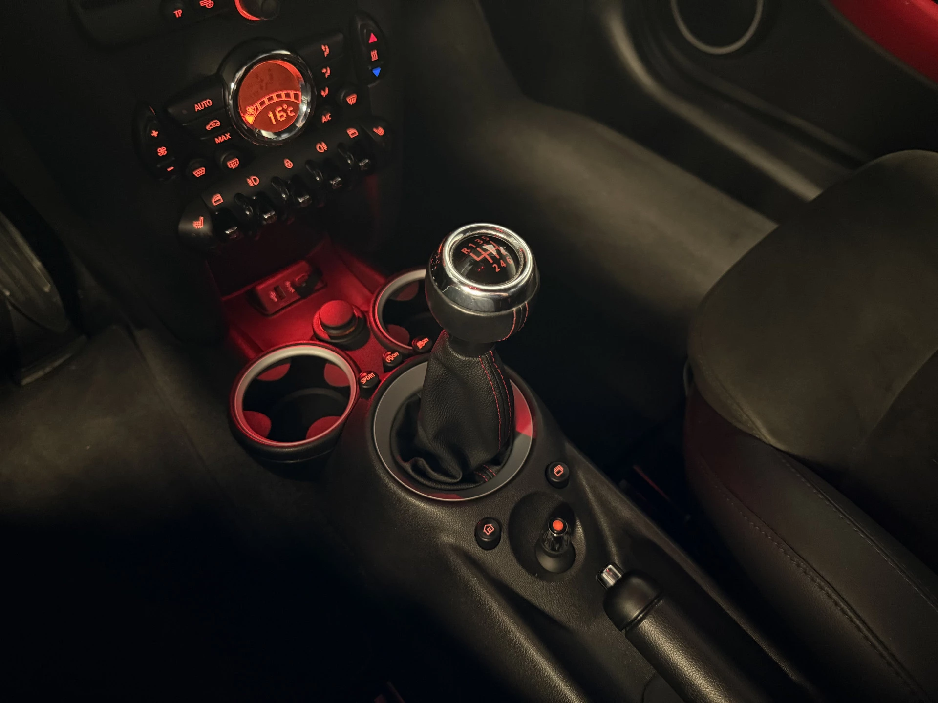 Hoofdafbeelding MINI Coupé