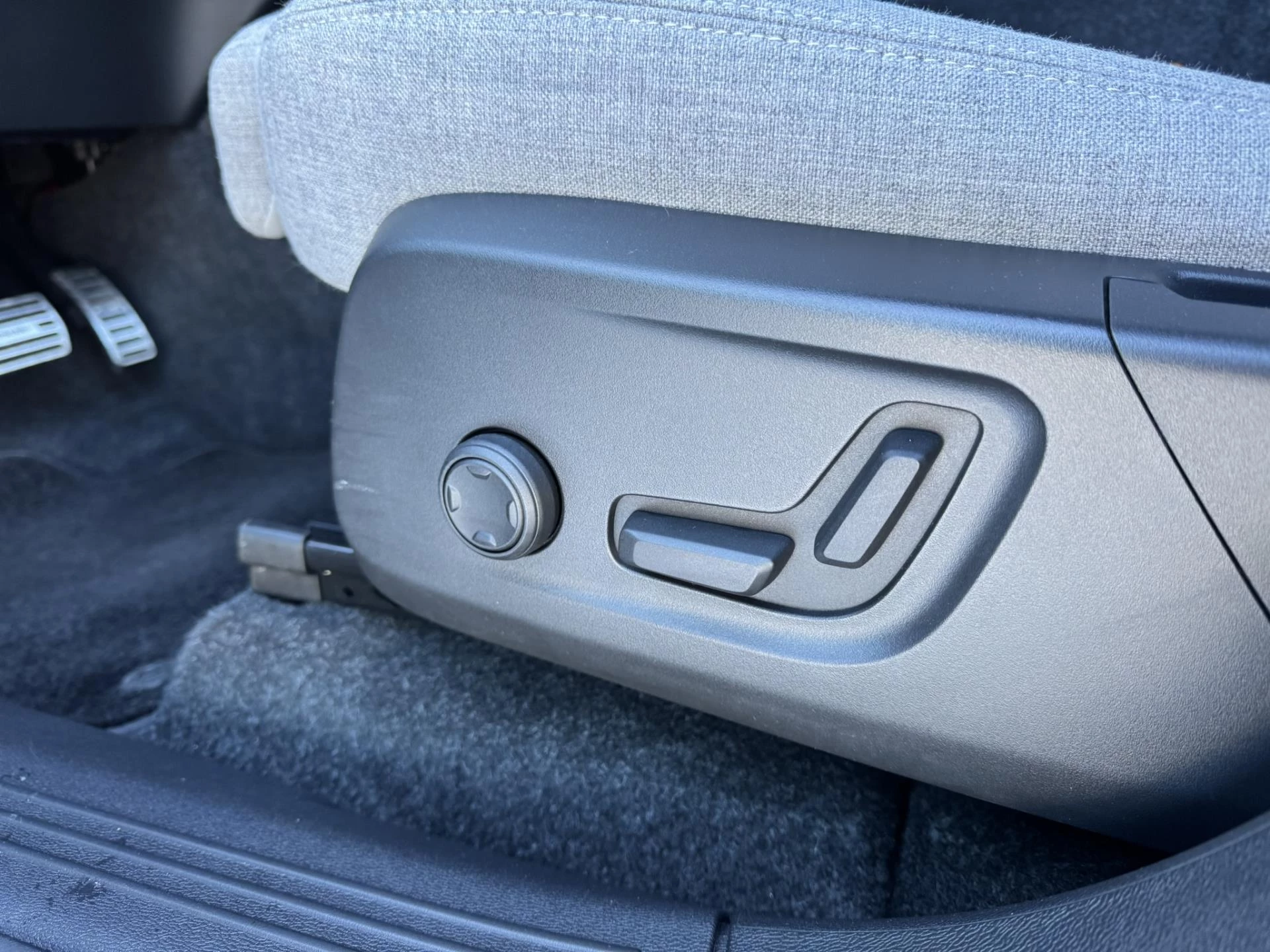 Hoofdafbeelding Volvo C40