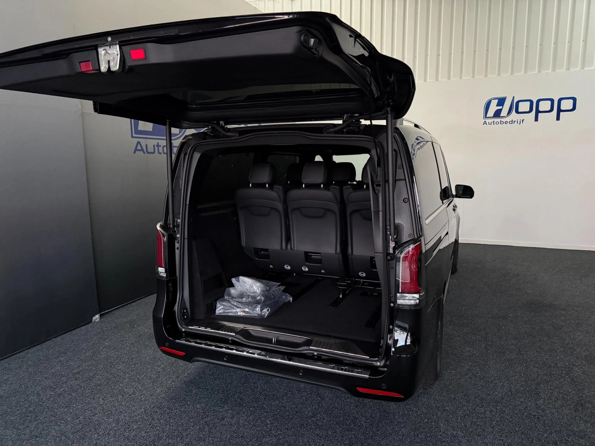 Hoofdafbeelding Mercedes-Benz EQV