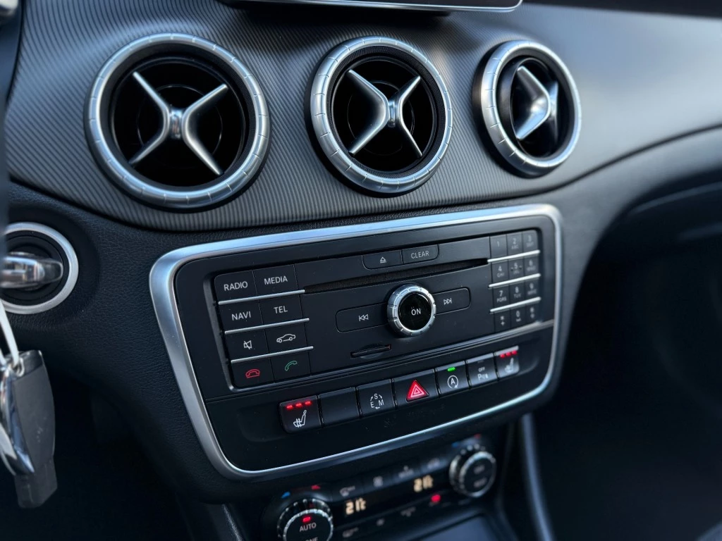Hoofdafbeelding Mercedes-Benz 200