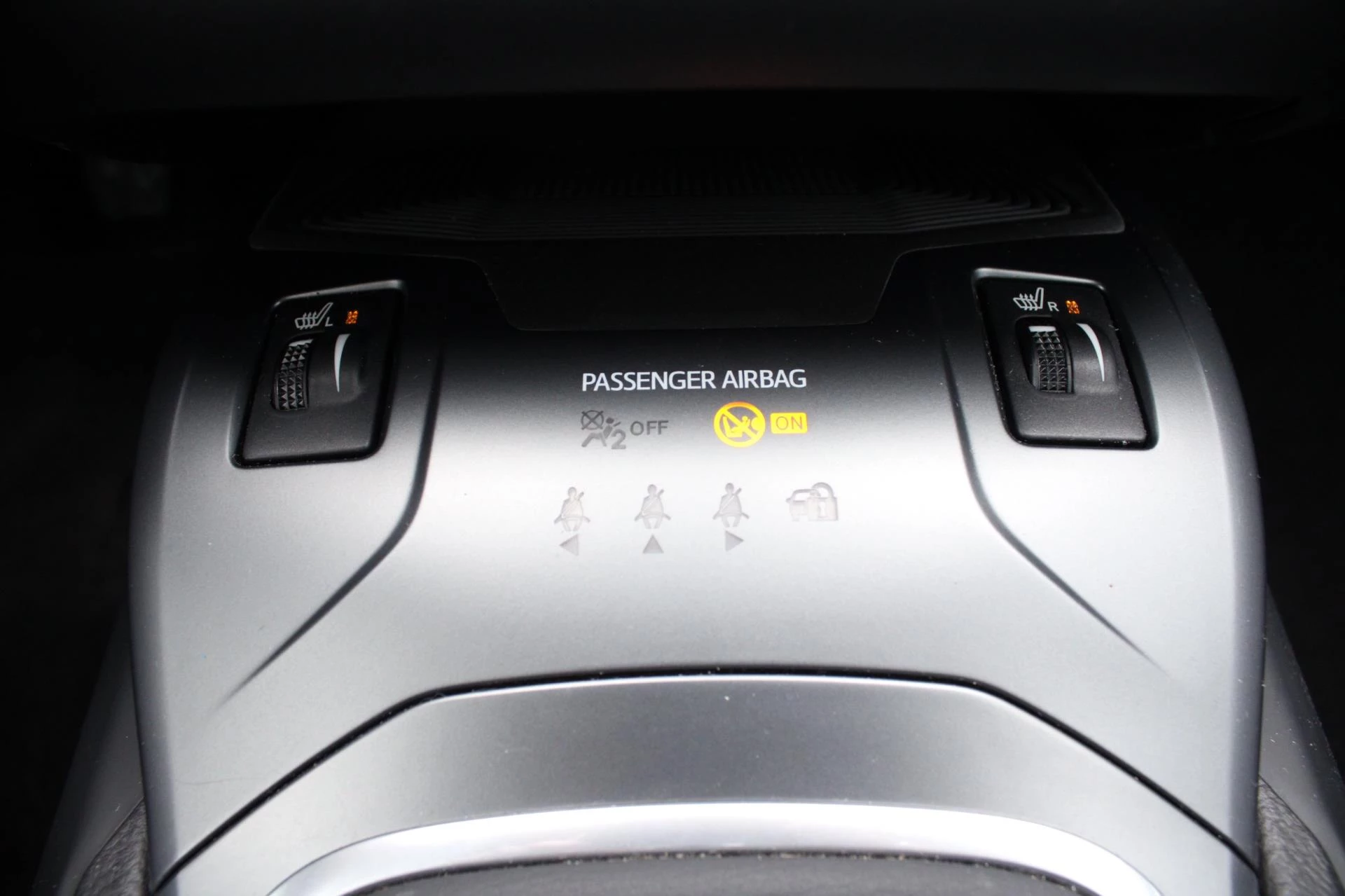 Hoofdafbeelding Toyota Avensis