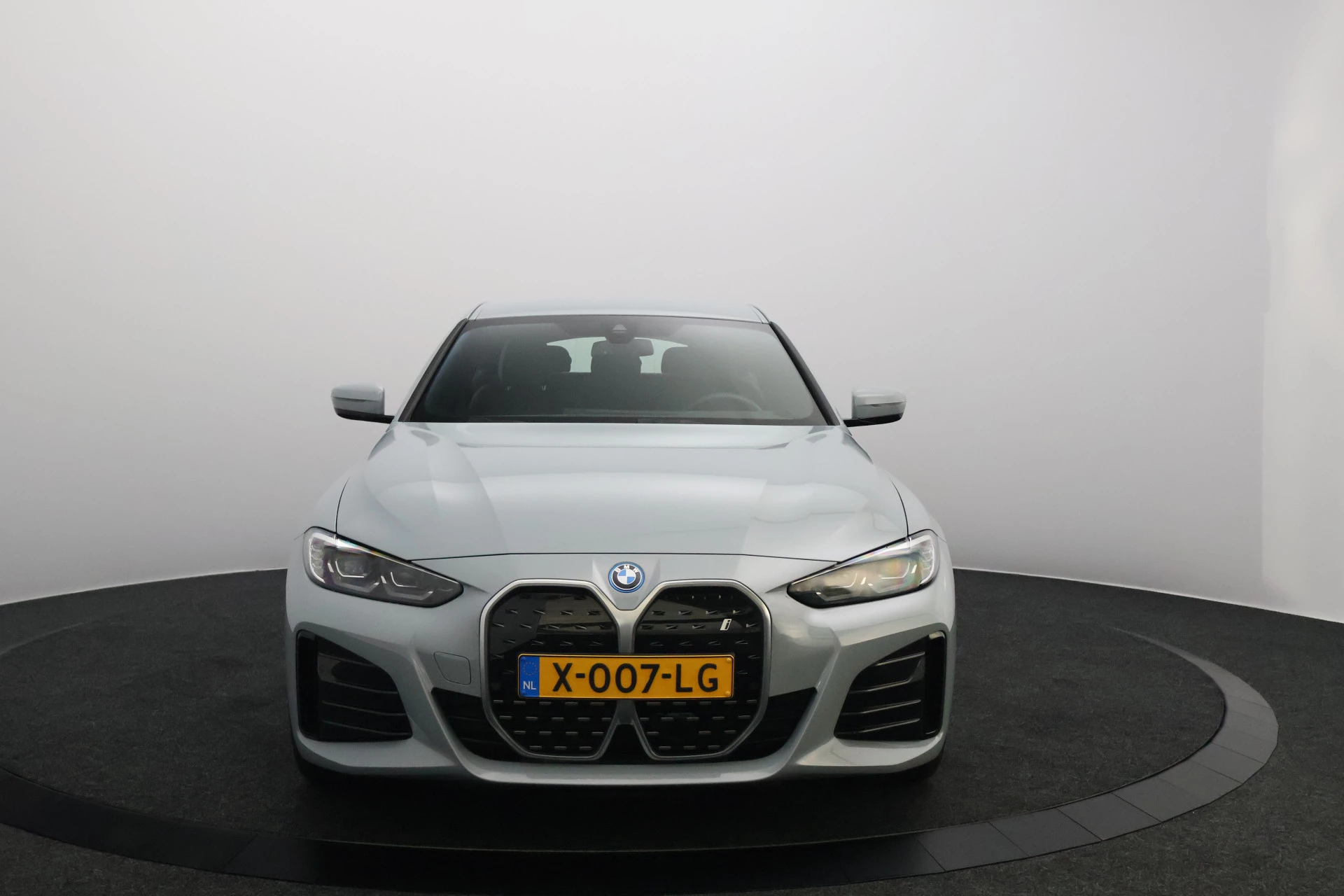 Hoofdafbeelding BMW i4