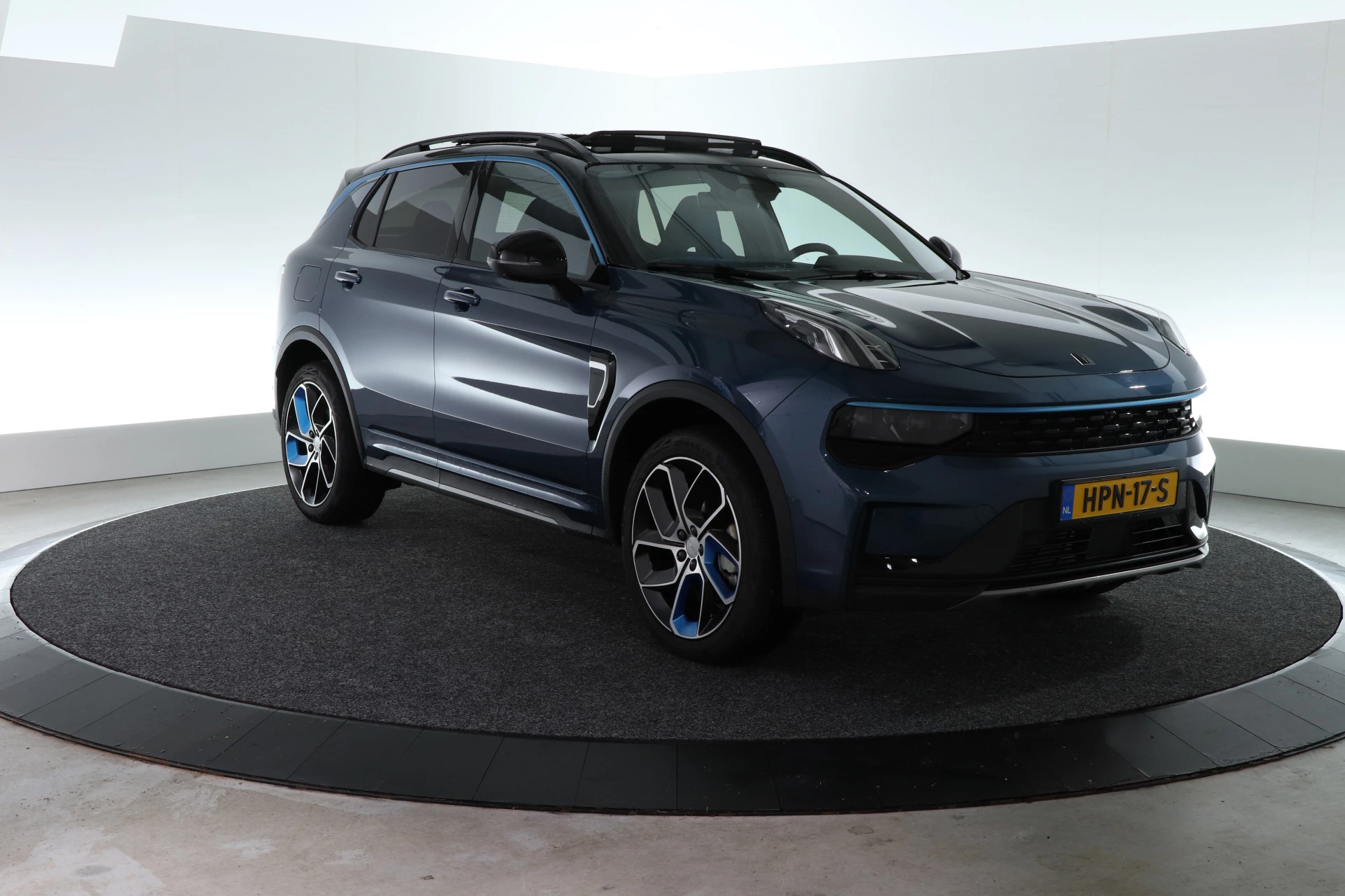 Hoofdafbeelding Lynk & Co 01