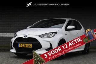Toyota Yaris 1.5 Hybrid Dynamic / Trekhaak afneembaar / 17'' LMV zwart / Apple Carplay / Dealer onderhouden