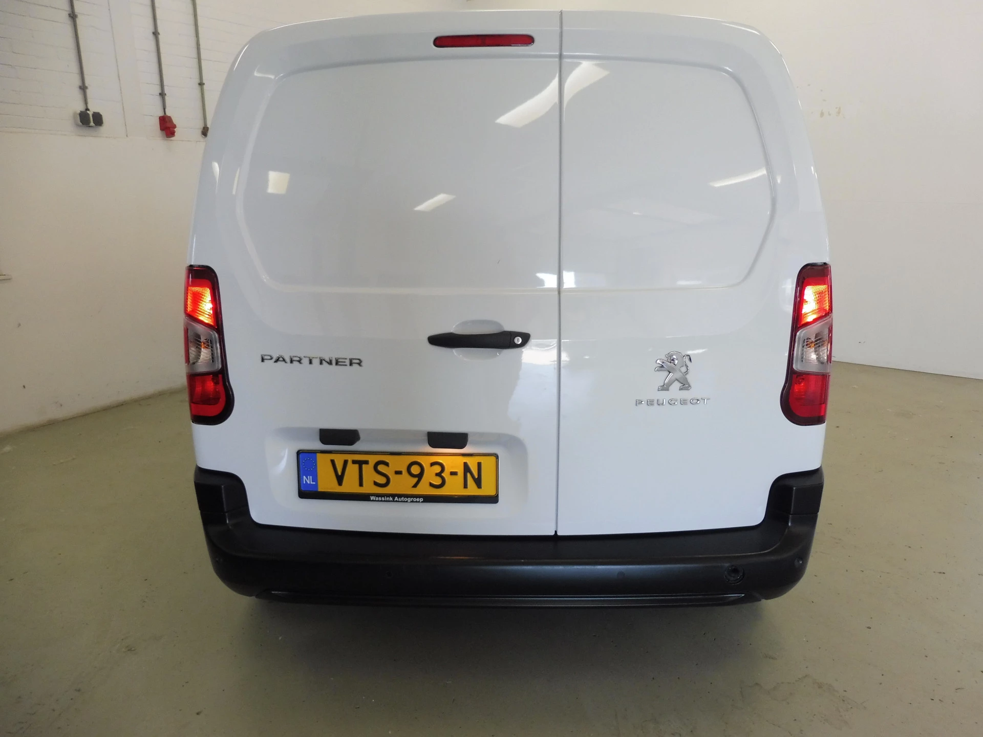 Hoofdafbeelding Peugeot Partner