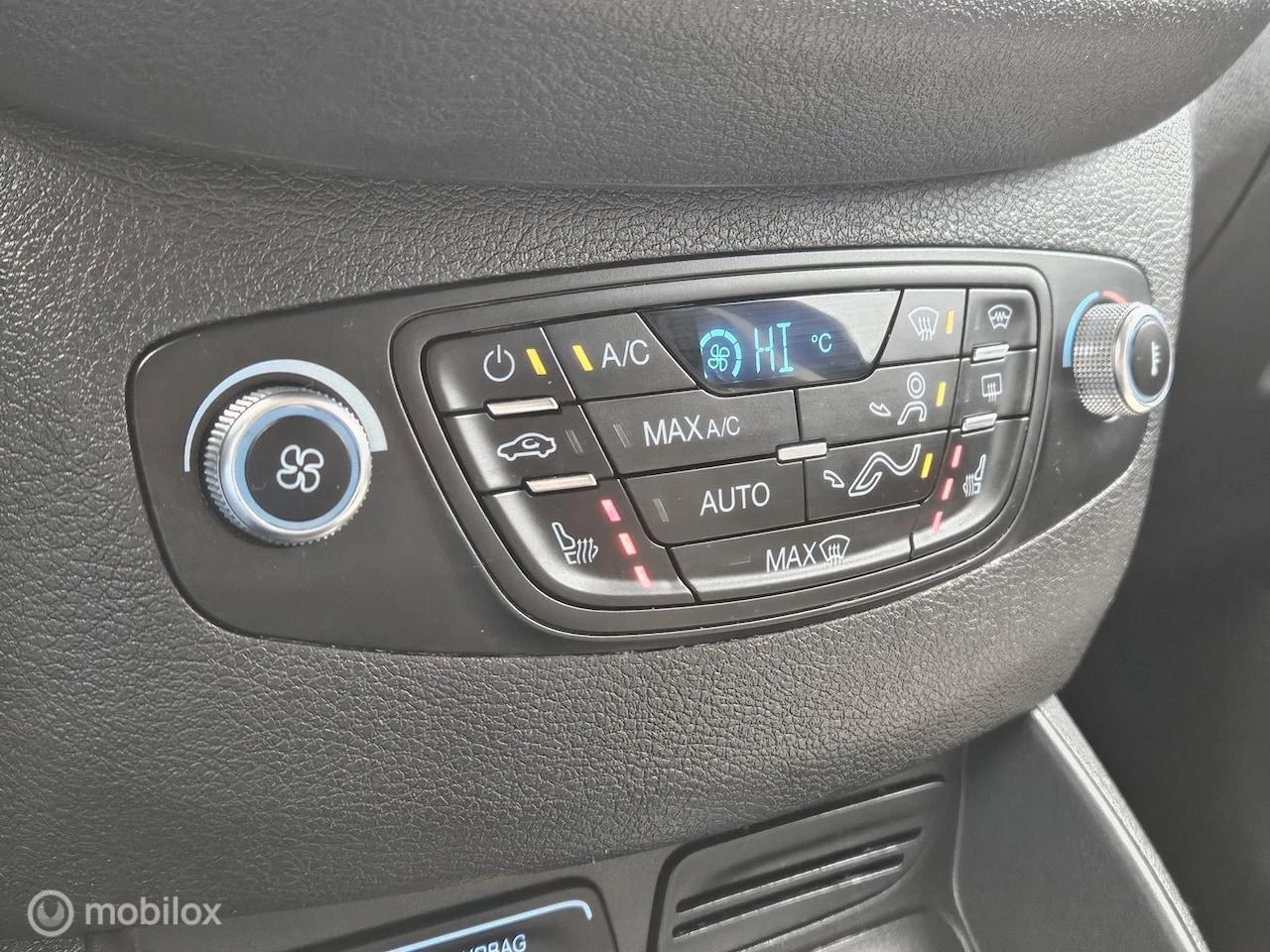 Hoofdafbeelding Ford Transit Courier