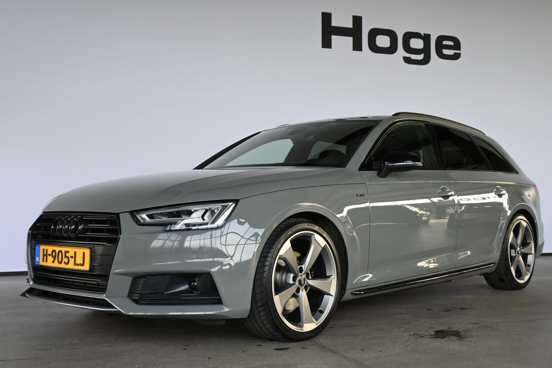 Hoofdafbeelding Audi A4