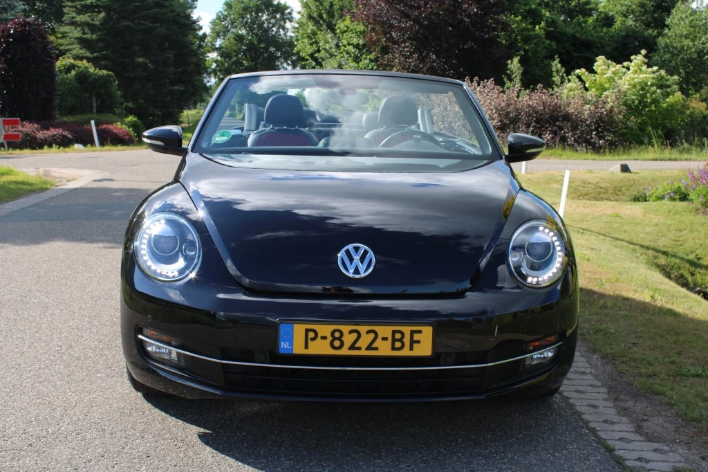 Hoofdafbeelding Volkswagen New Beetle
