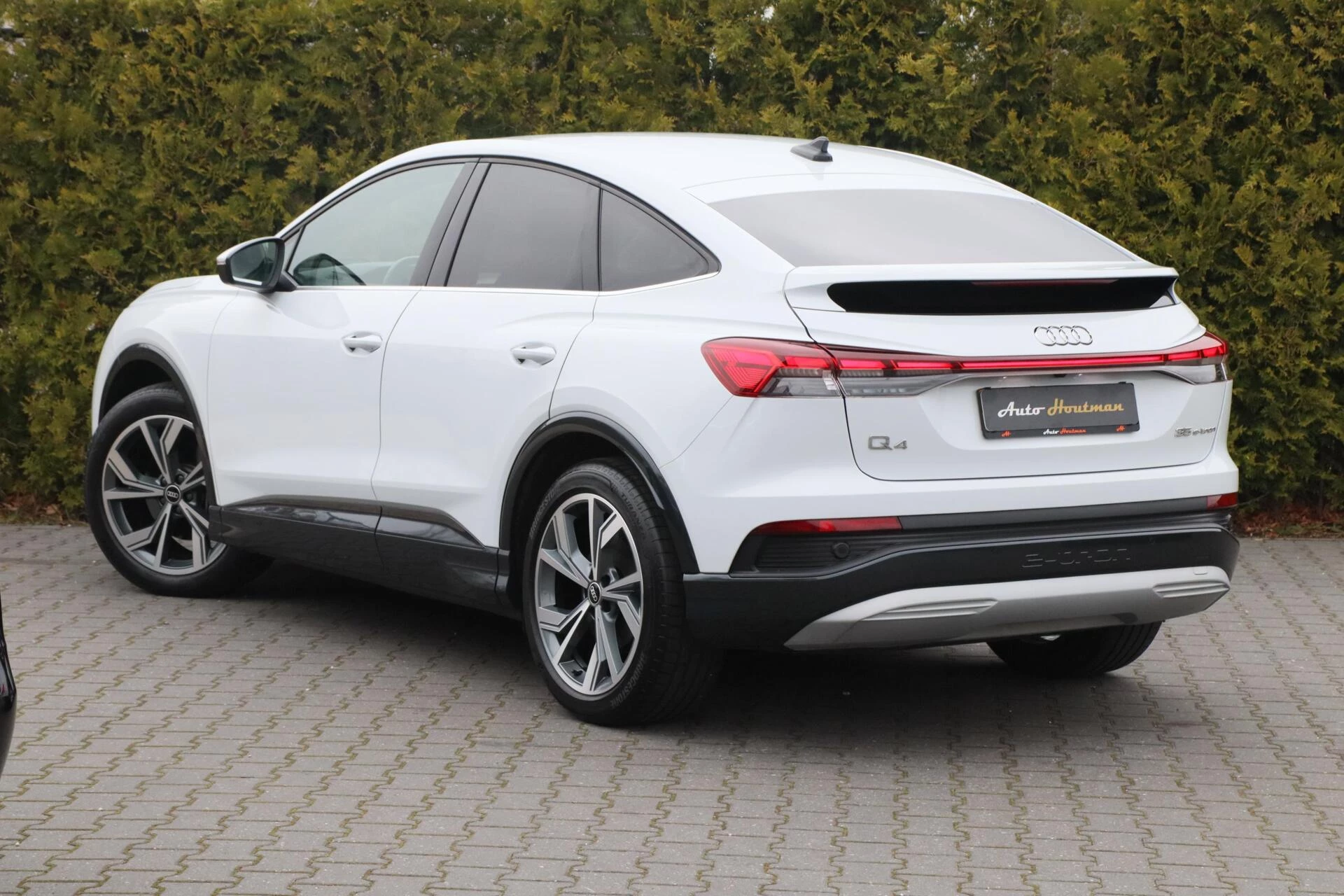 Hoofdafbeelding Audi Q4 Sportback e-tro