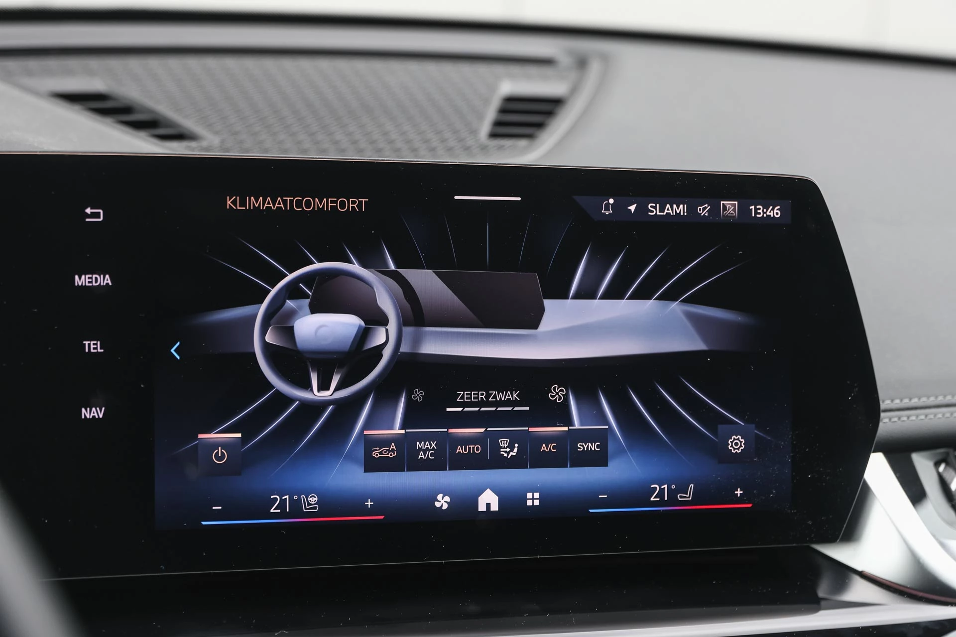 Hoofdafbeelding BMW iX1