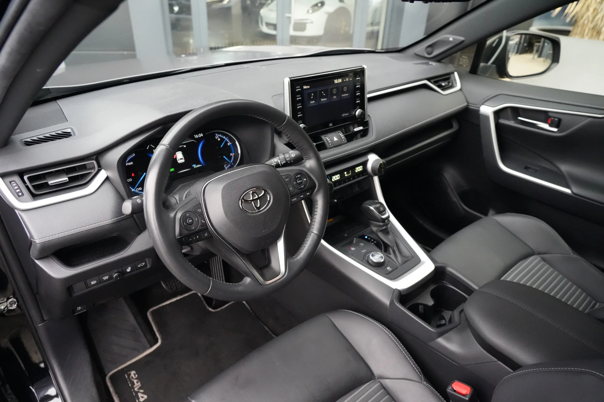 Hoofdafbeelding Toyota RAV4