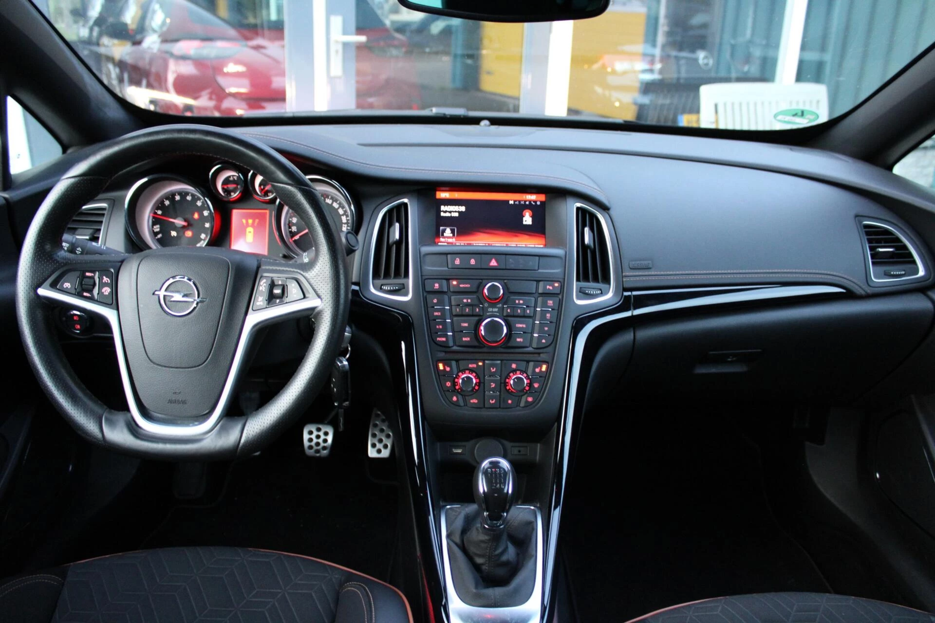 Hoofdafbeelding Opel Cascada