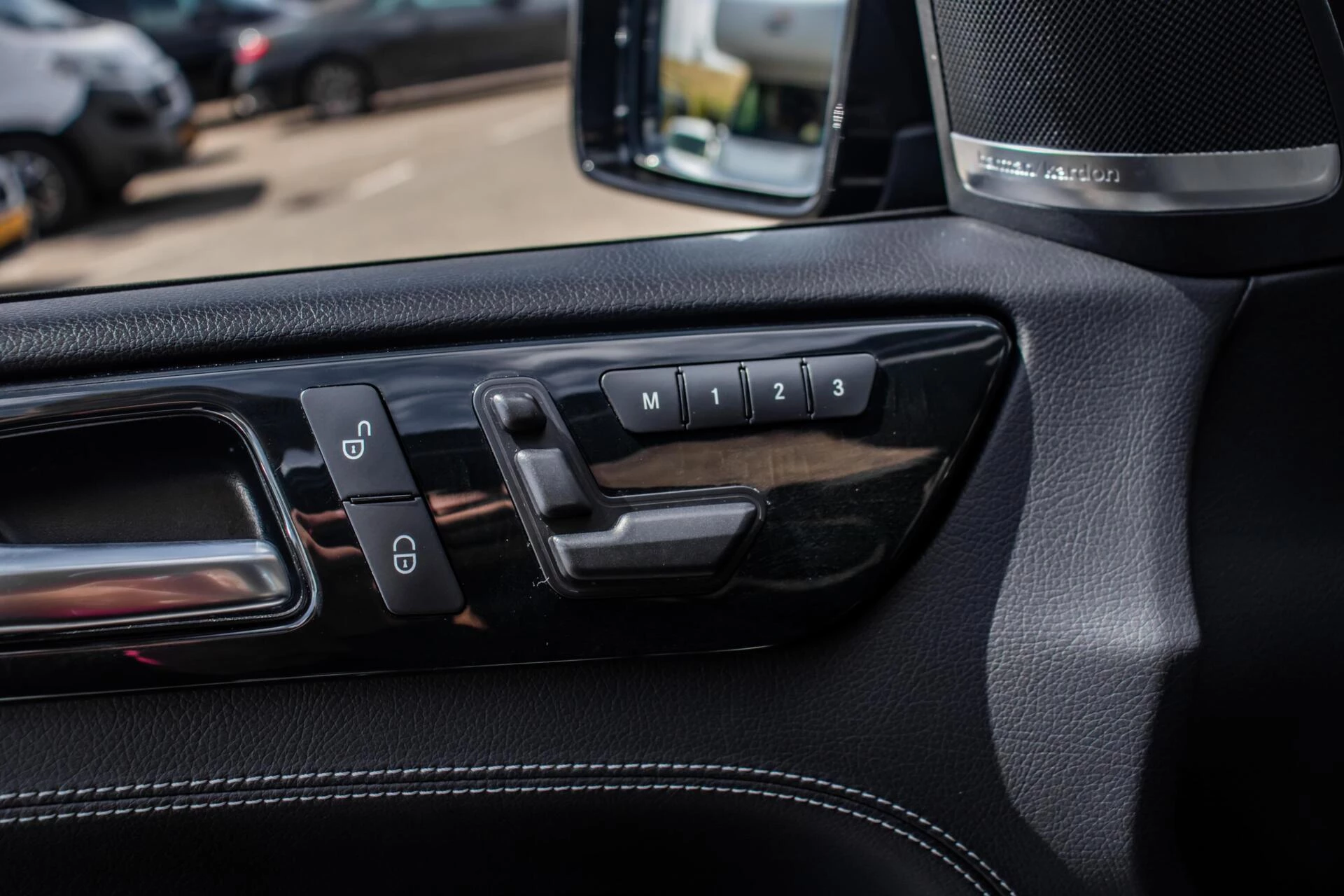 Hoofdafbeelding Mercedes-Benz M-Klasse