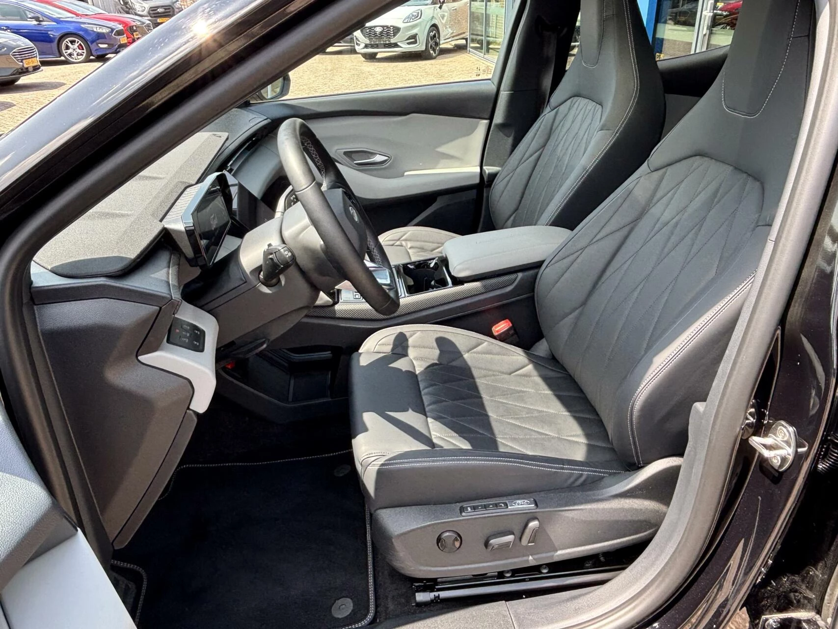 Hoofdafbeelding Ford Explorer