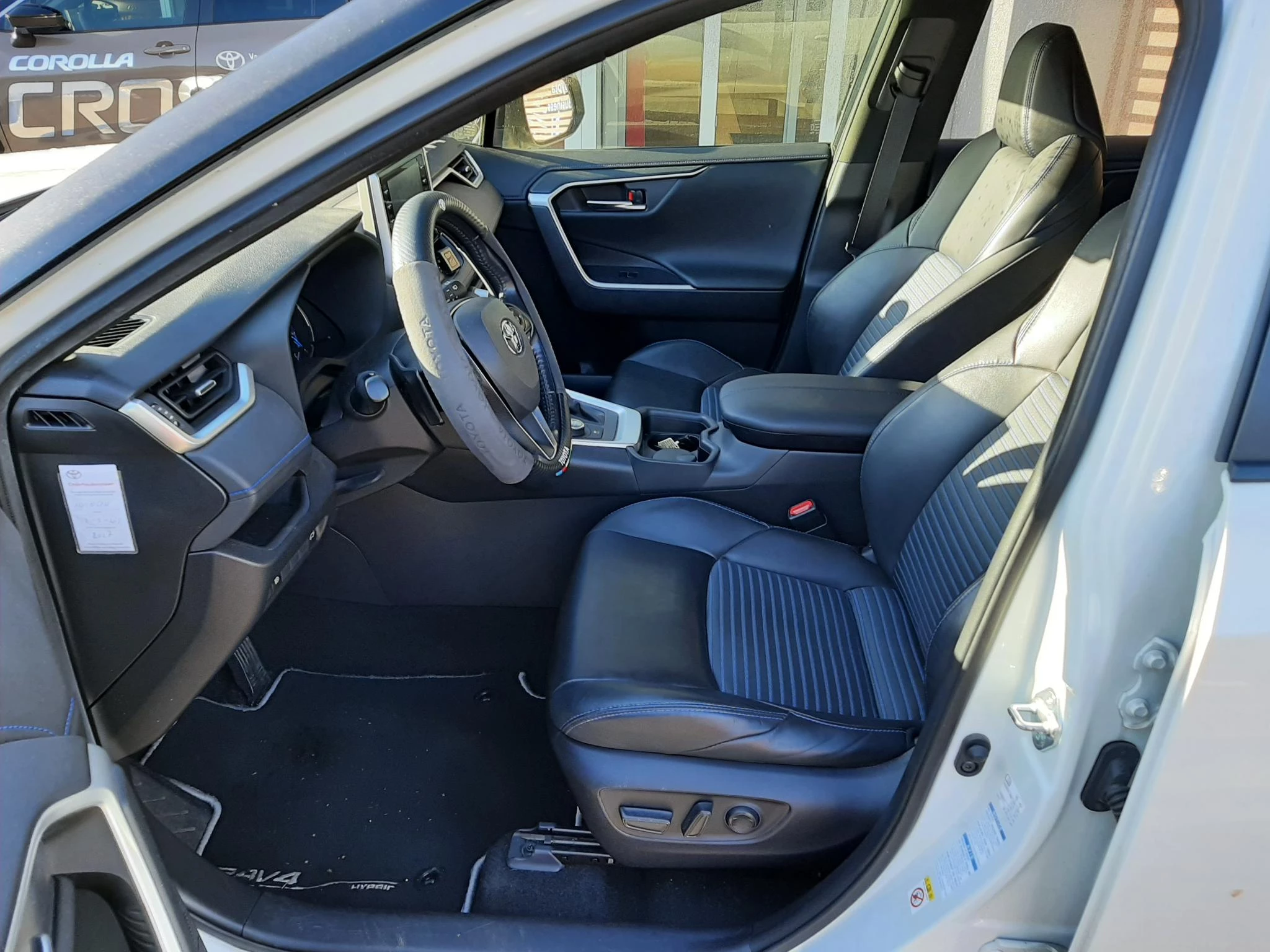 Hoofdafbeelding Toyota RAV4