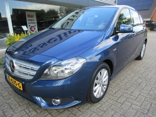 Hoofdafbeelding Mercedes-Benz B-Klasse Mercedes-Benz B-Klasse 180 Automaat