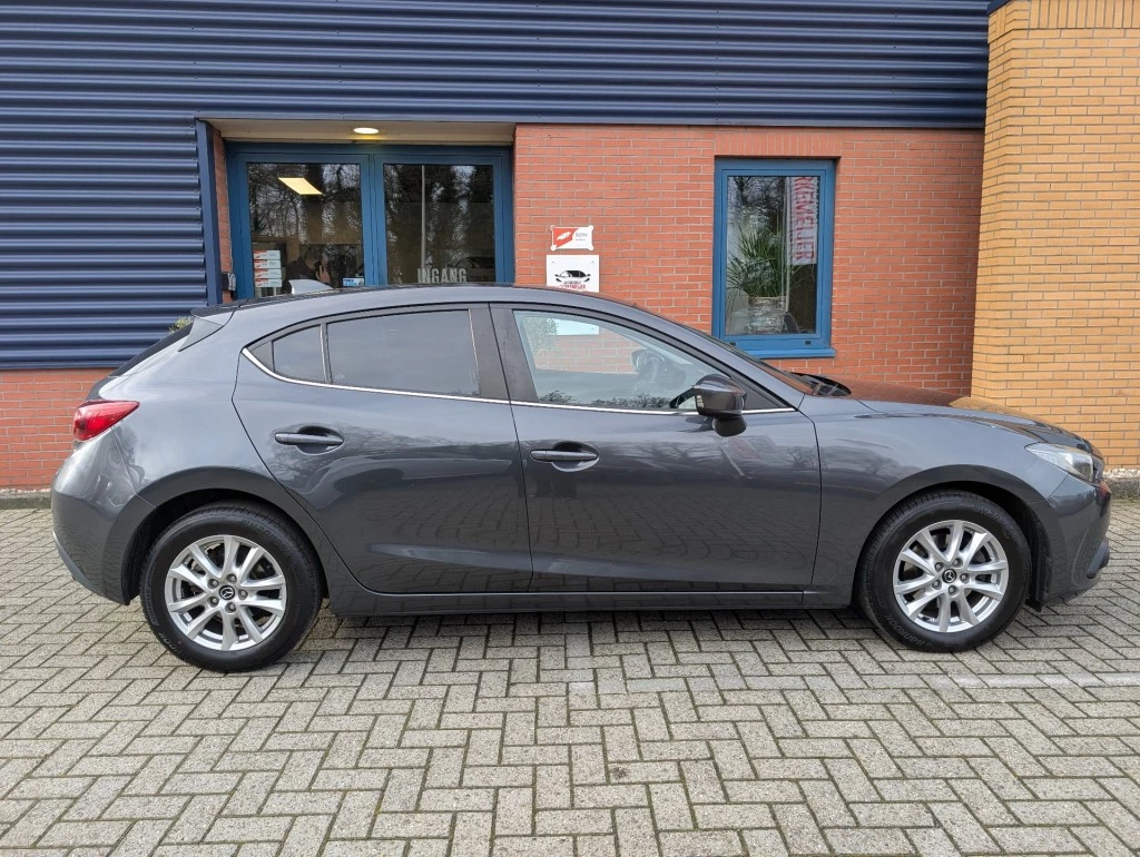 Hoofdafbeelding Mazda 3