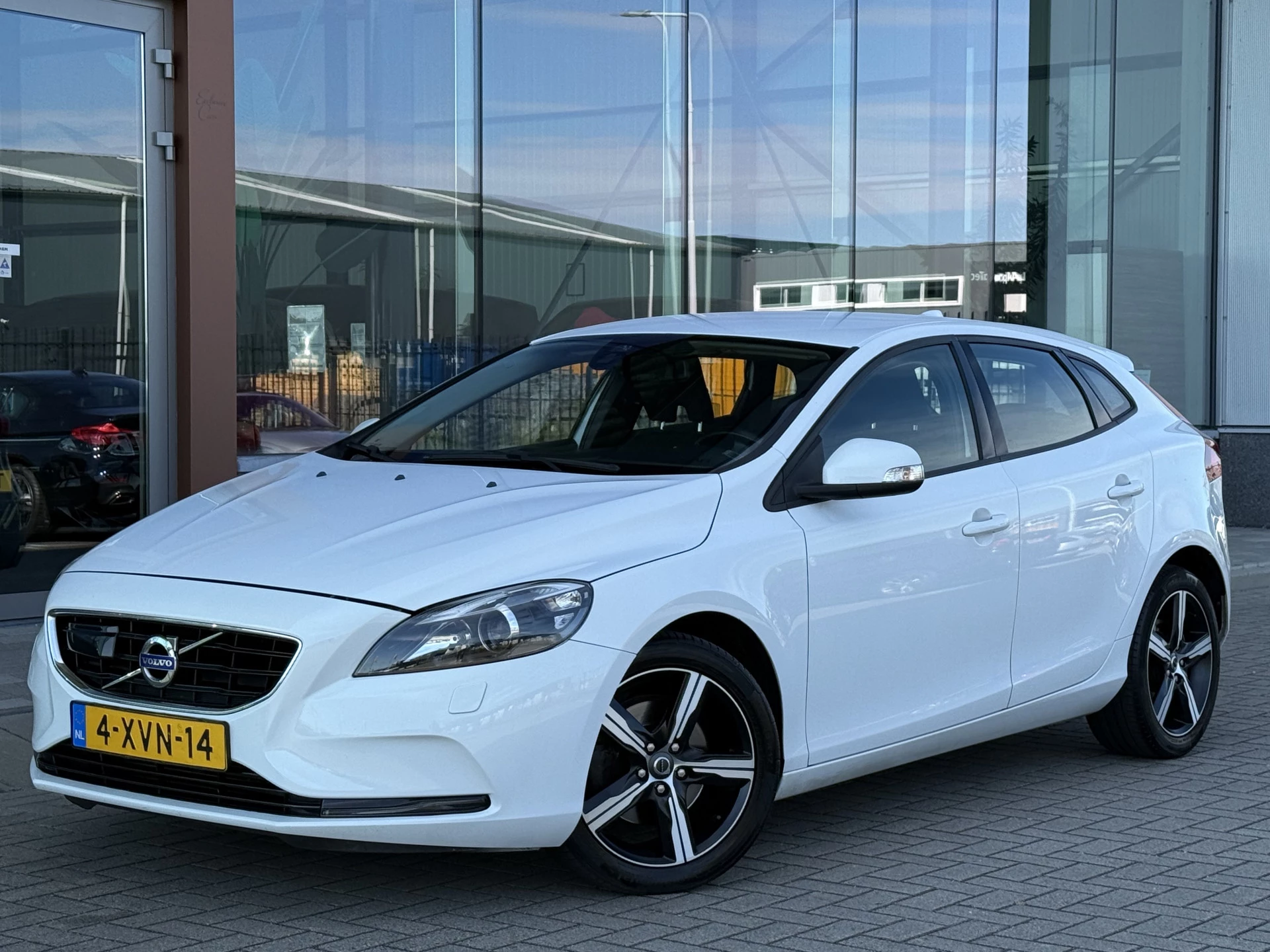 Hoofdafbeelding Volvo V40