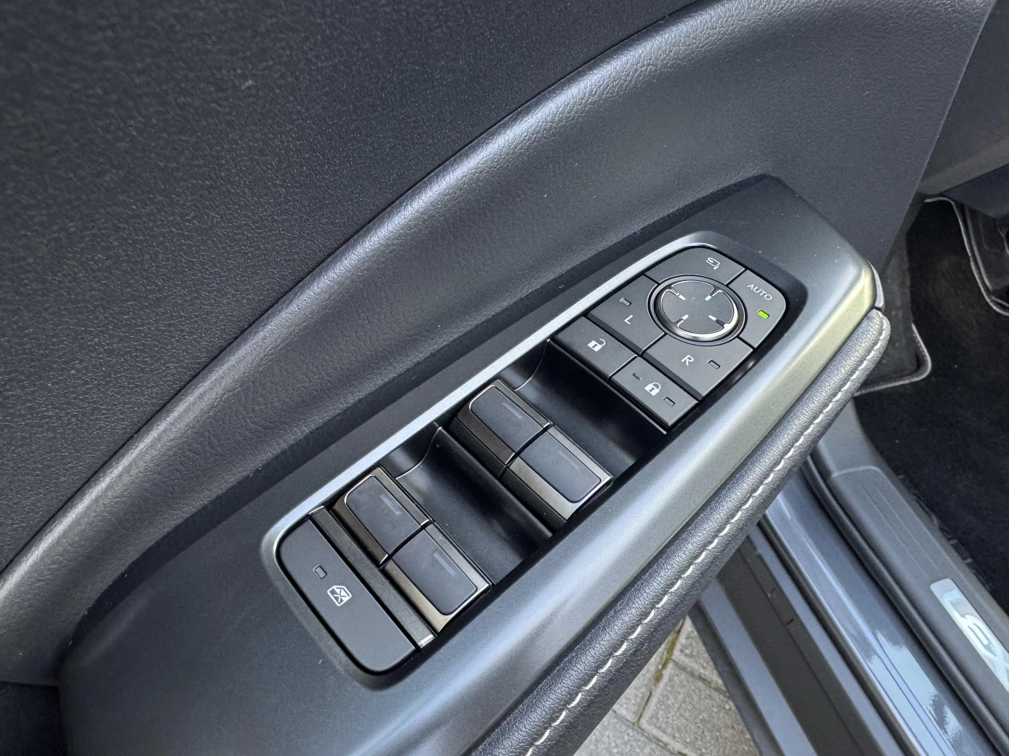 Hoofdafbeelding Lexus LBX