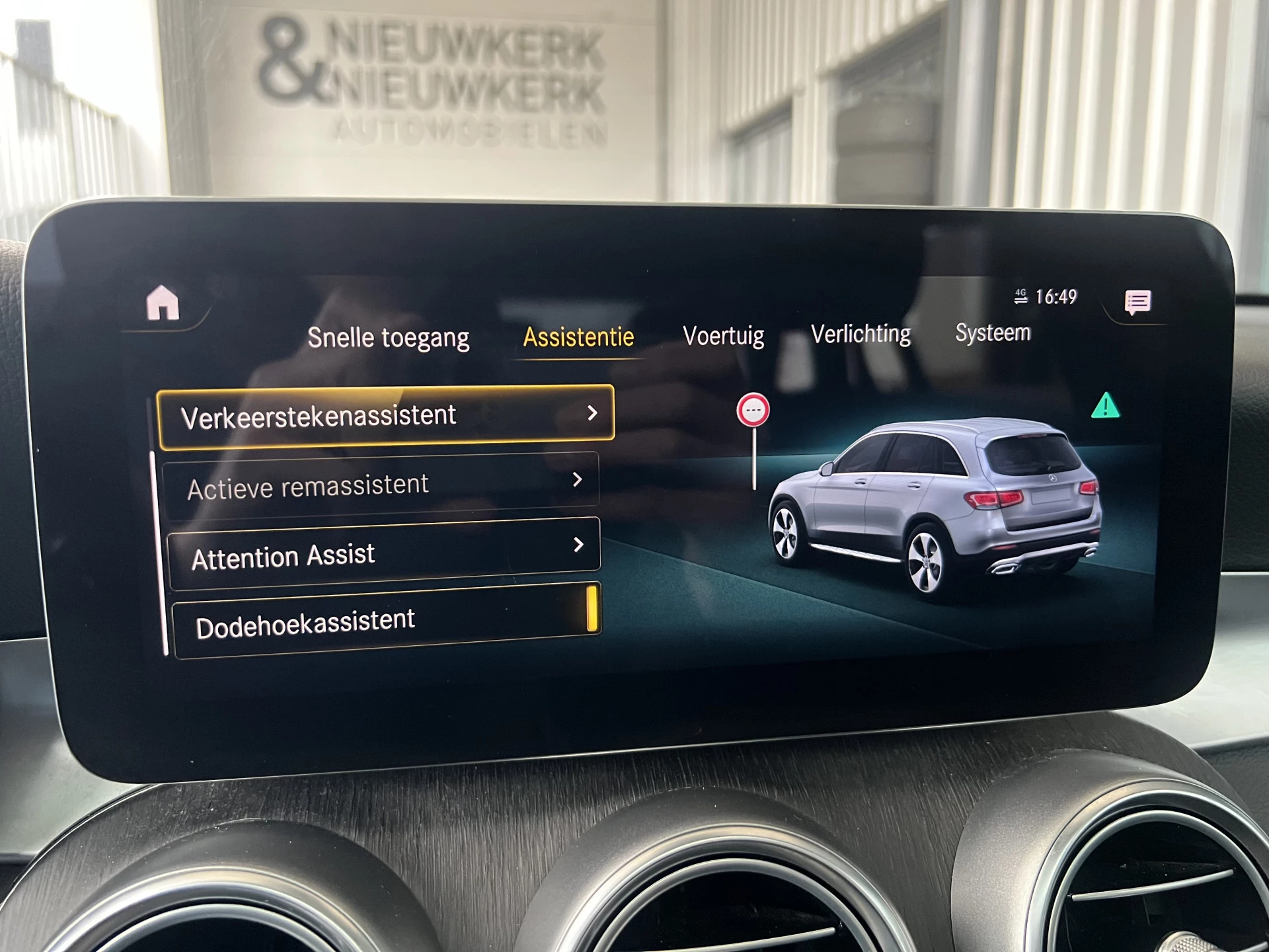 Hoofdafbeelding Mercedes-Benz GLC