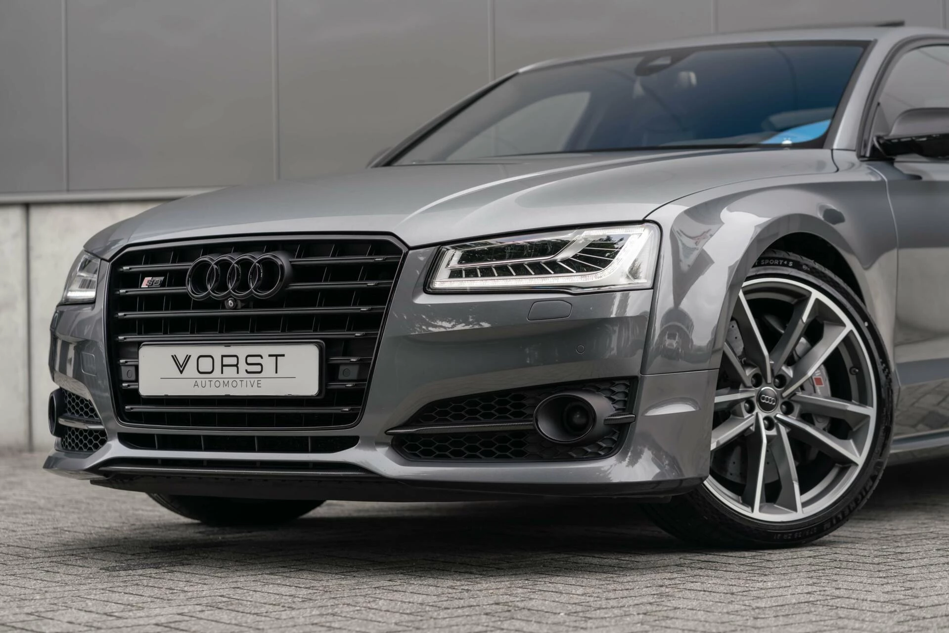 Hoofdafbeelding Audi S8