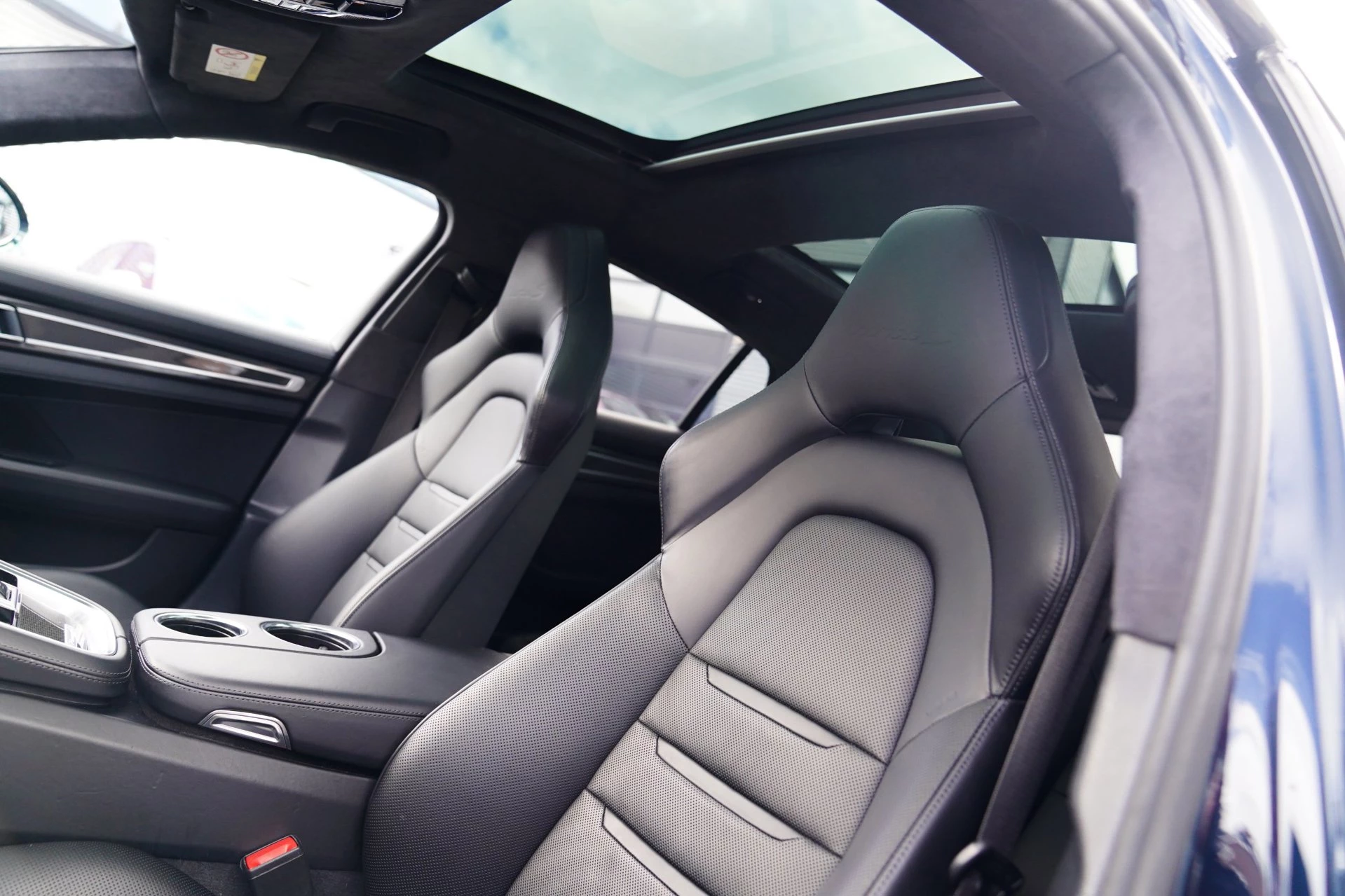 Hoofdafbeelding Porsche Panamera