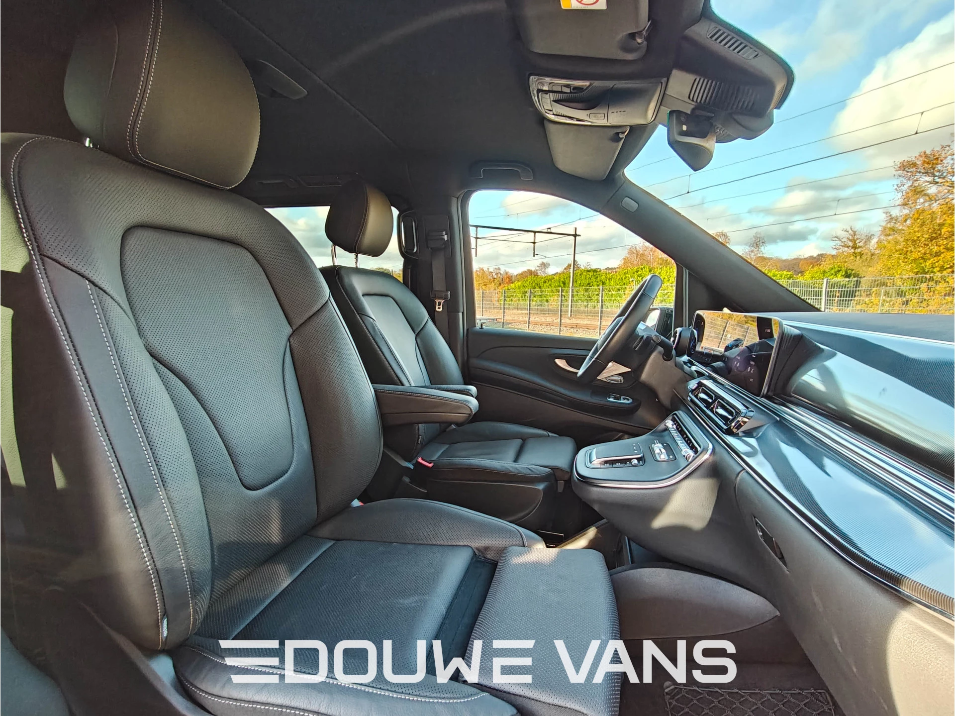 Hoofdafbeelding Mercedes-Benz EQV