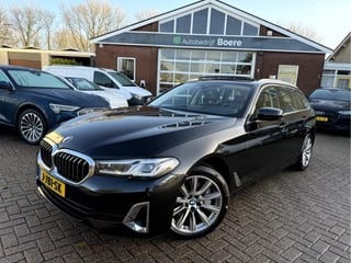 BMW 5 Serie Touring 530i High Executive Edition Nw. Model, Trekhaak, Pano-dak, NL.Auto